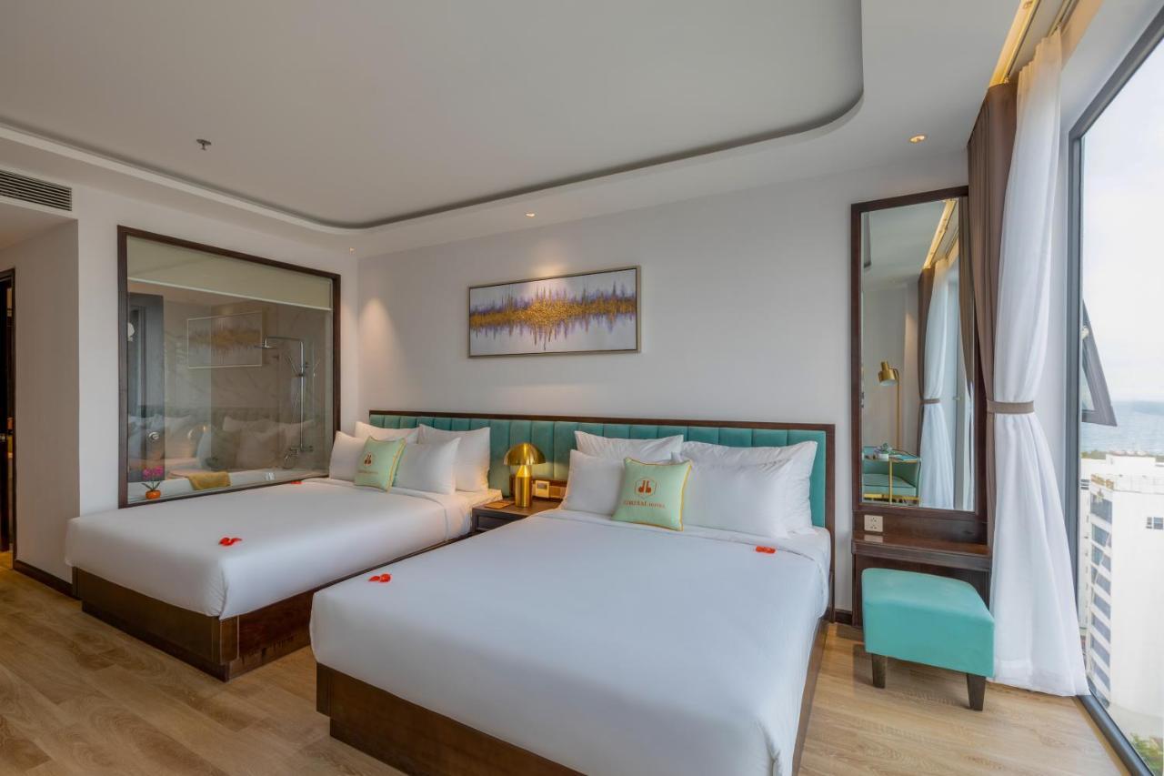 Cordial Grand Hotel Da Nang Beach - Infinity Rooftop Pool Buitenkant foto