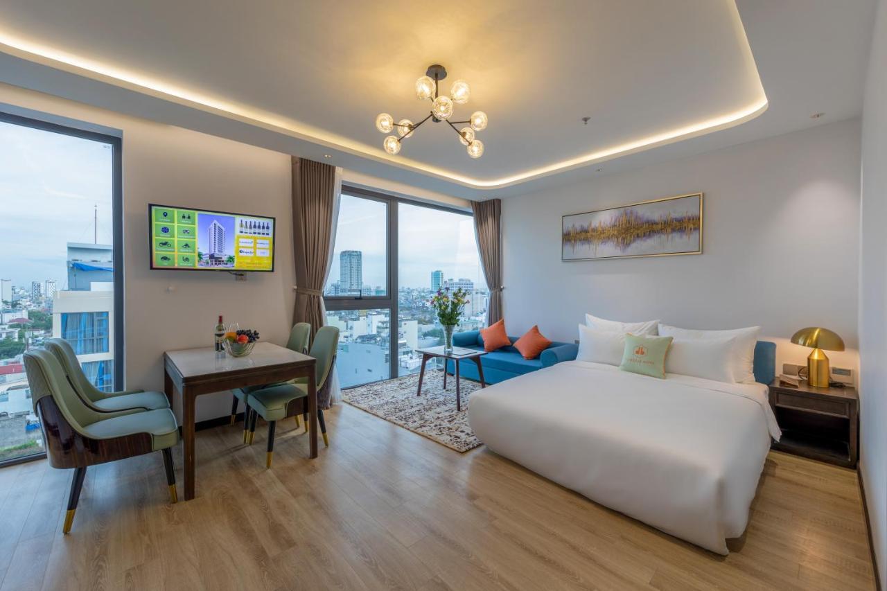 Cordial Grand Hotel Da Nang Beach - Infinity Rooftop Pool Buitenkant foto